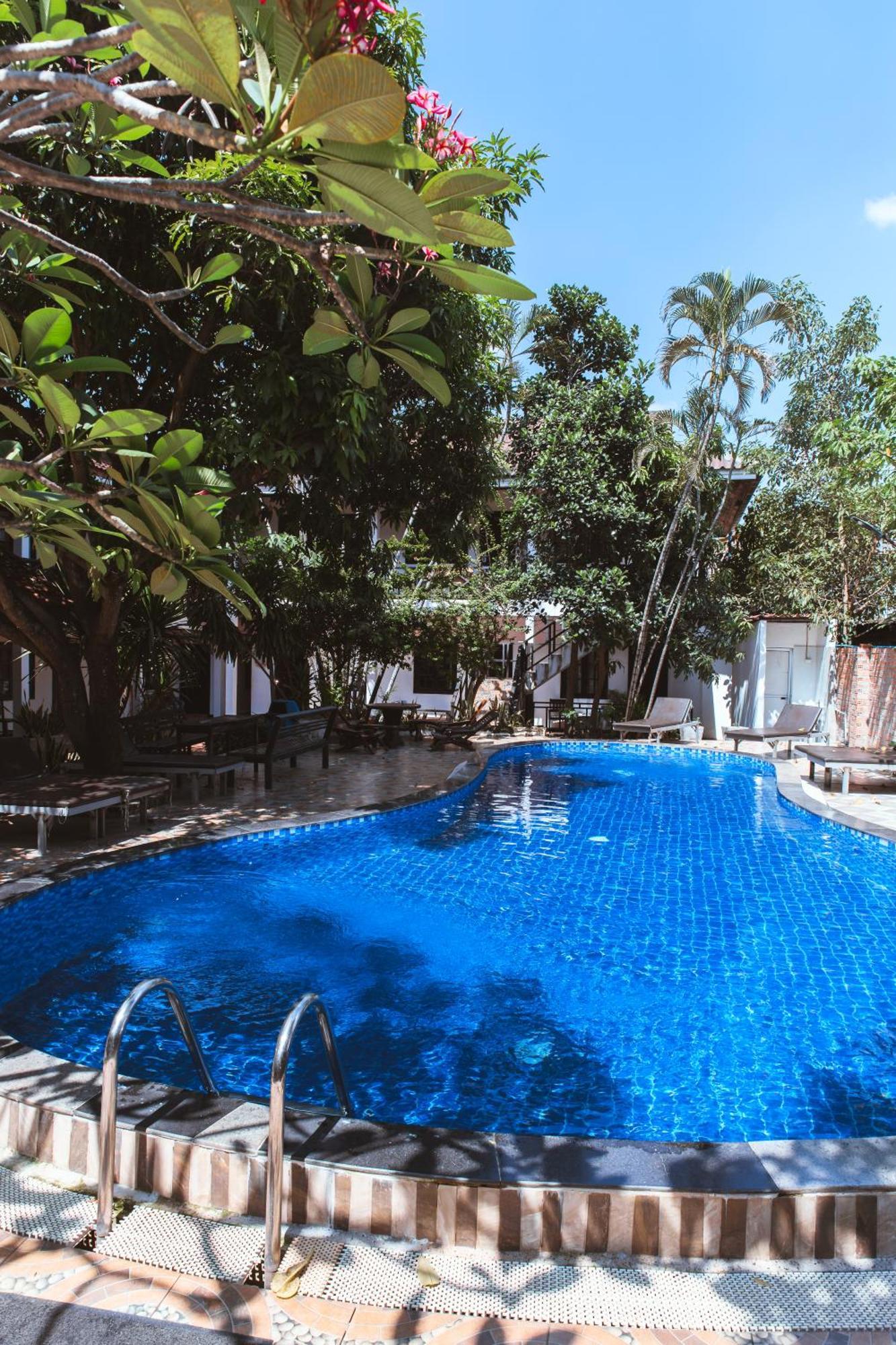 Vientiane Garden Villa Hotel And Coffee Exterior photo